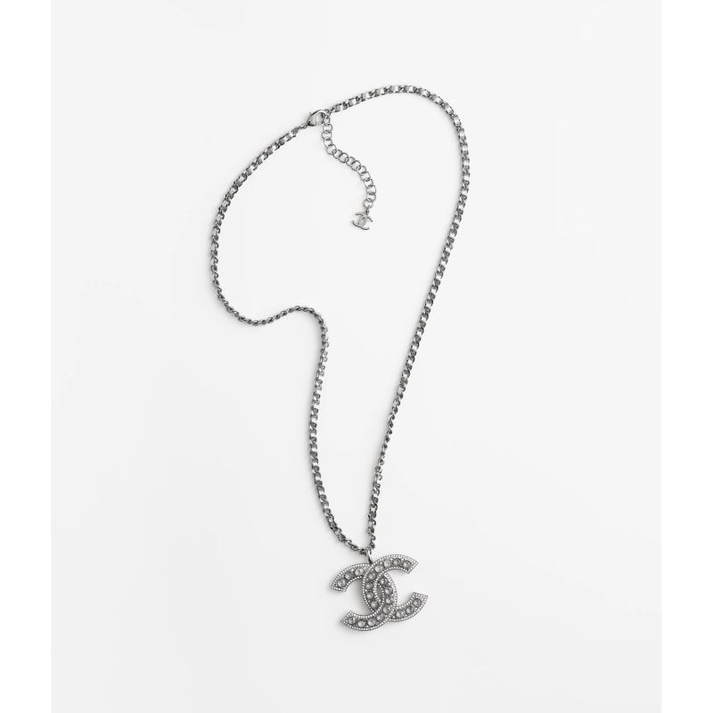 Ch*el brooches